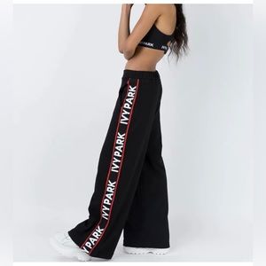 Black Ivy Park oversized wide leg Sweatpants L